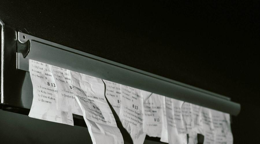 Bons de commande suspendus au passe